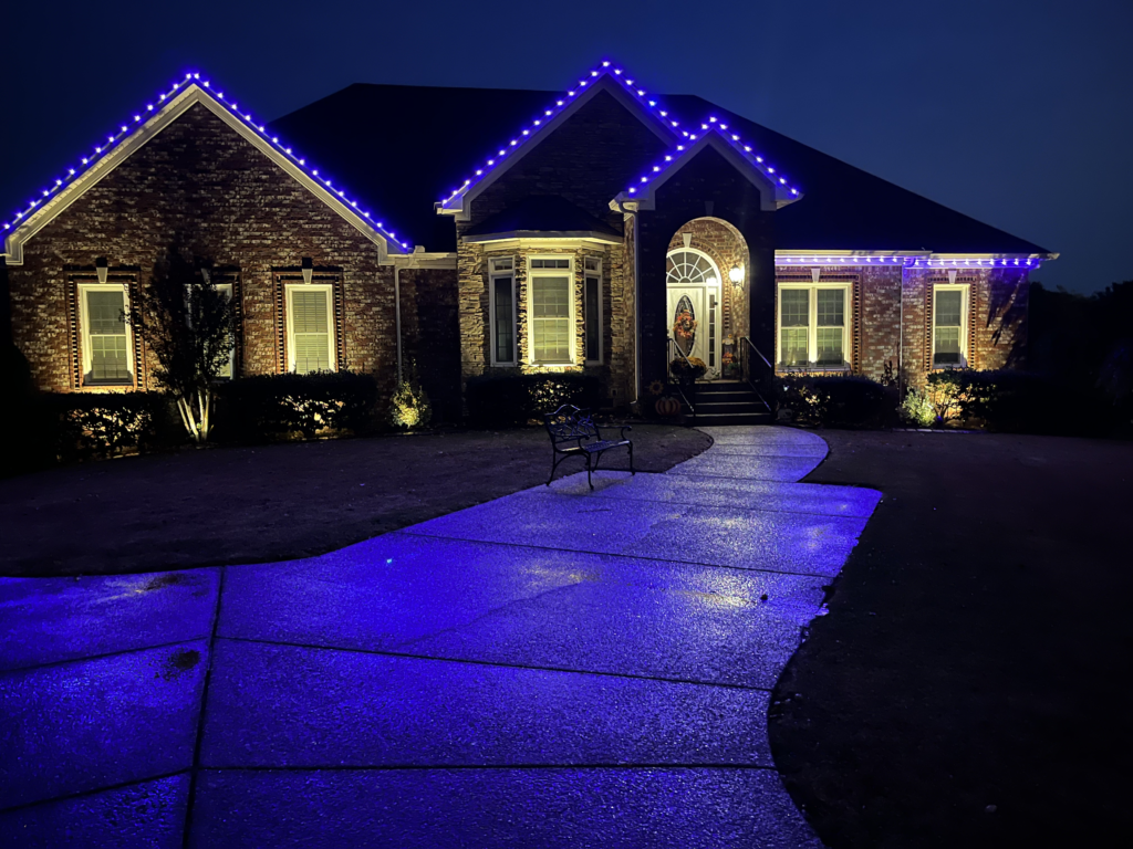 Inception Lighting, BlueHopper, Permanent Christmas Lights, Permanent Holiday Lighting, Trim Light